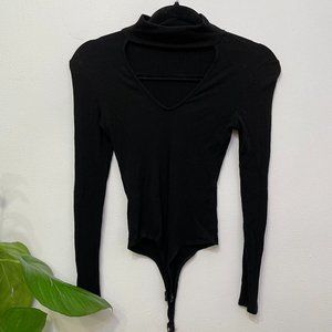 Aqua Black Choker V Neck Long-sleeve Bodysuit